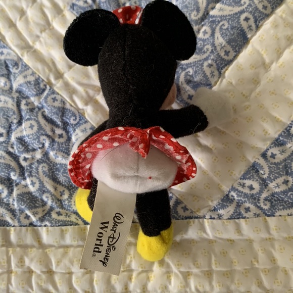 2001 Kelloggs Cereal Prize Walt Disney World MINNIE MOUSE Mini Bean Toy - Picture 3 of 4